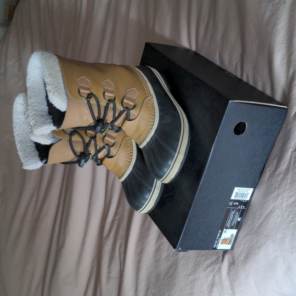 Sorel YOOT PAC TP Youth SZ 3 Waterproof Boot, Winter Snow Boots